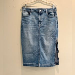 Vintage GUESS Denim Skirt Metal Utility Zipper Accent MOVING SALE
